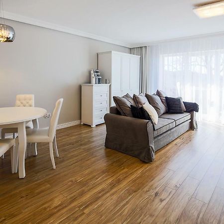 Apartament Paryski Miedzyzdroje Buitenkant foto