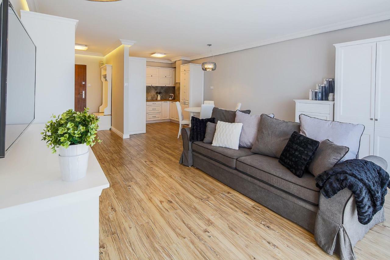 Apartament Paryski Miedzyzdroje Buitenkant foto